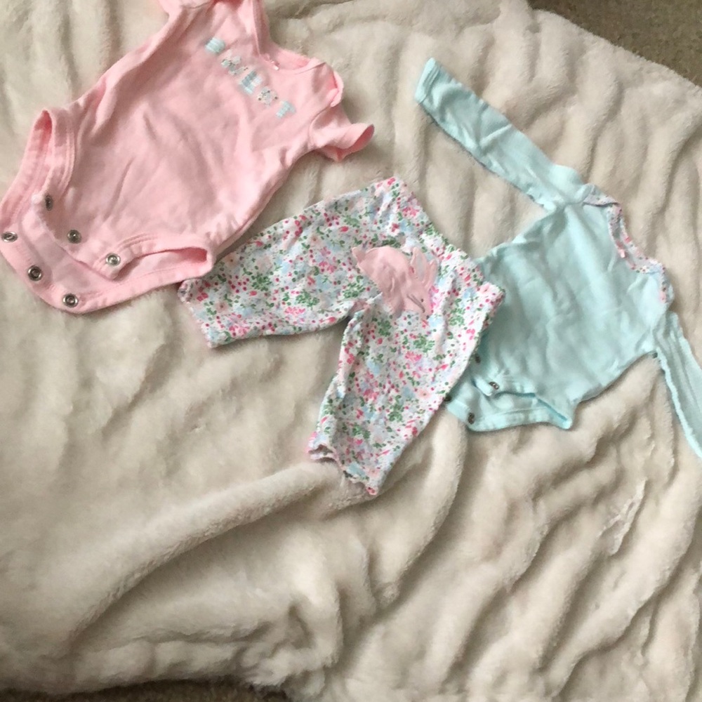 Super cute three piece set!